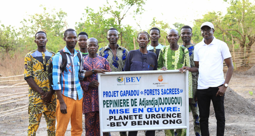 LE DIRECTEUR EXÉCUTIF DE BEV ONG VISITE LES SITES DE PÉPINIERES DU PROJET GAPADOU